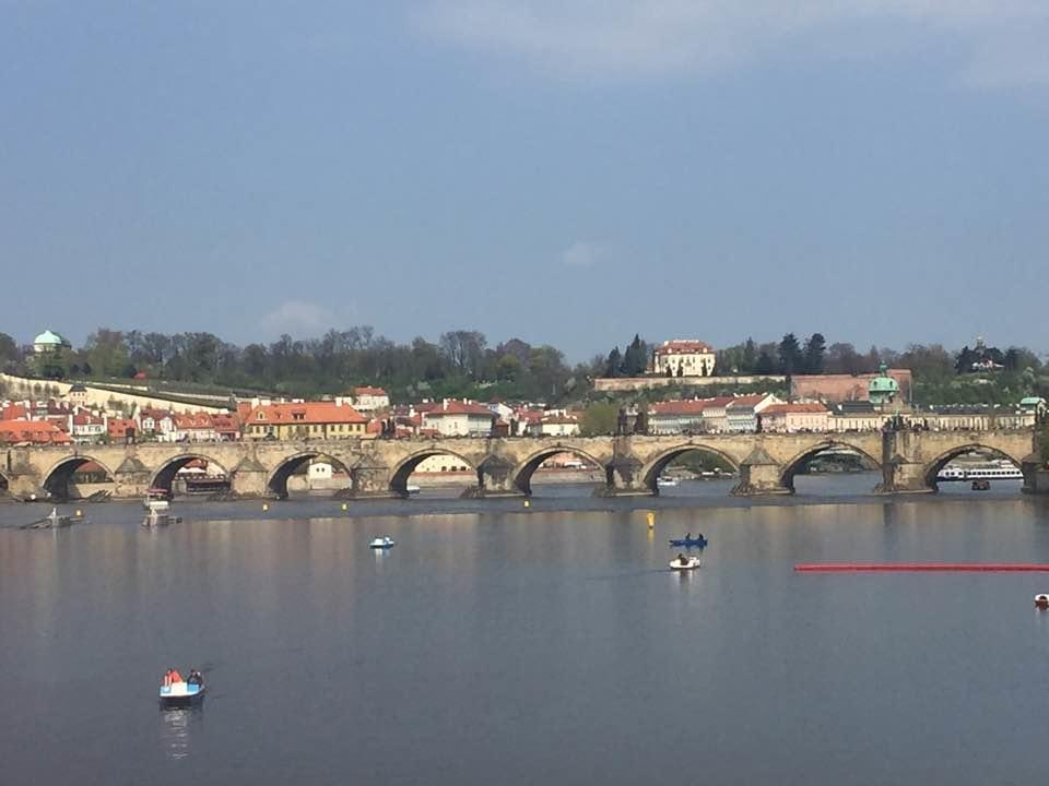 Korea Sisters In Praga